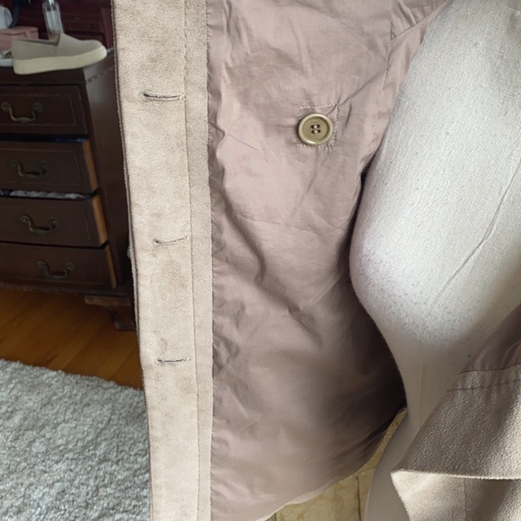 BCBG Maxazria Faux Suede Khaki Vest - Picture 6 of 12